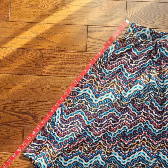 LuLaRoe Circle Skirt - Picture 8 of 8